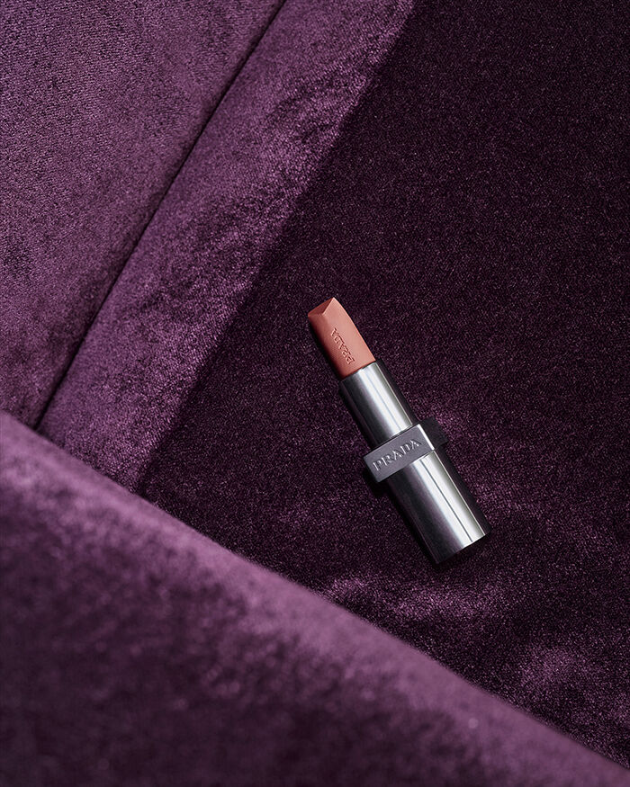 PRADA リップスティック柄 スカート リップスティック｜プラダ ビューティ公式オンラインストア｜PRADA BEAUTY
